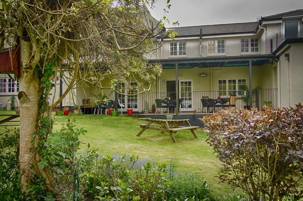 Tumbling Weir Hotel Ottery St Mary Exterior photo